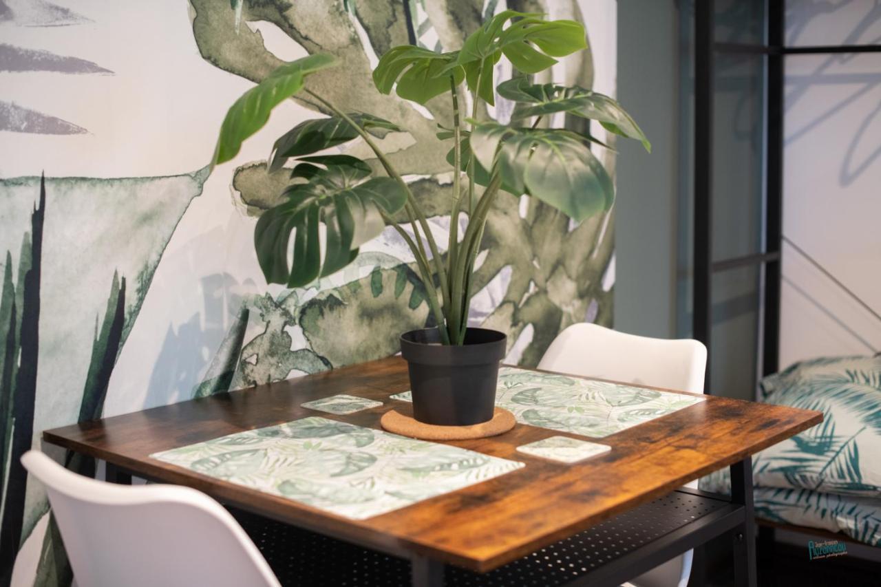 Naturel : Studio Calme Et Agreable Les Bordes Luaran gambar